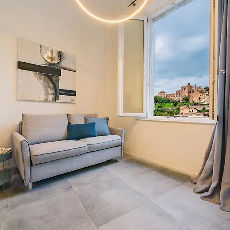Апартаменты - Stylish Loft Near Piazza Del Campo! Сиена