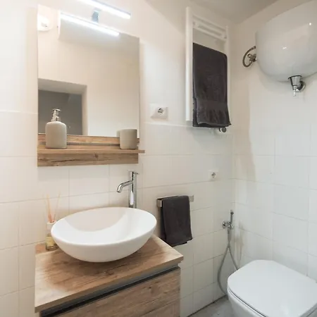 - Stylish Loft Near Piazza Del Campo! Сиена